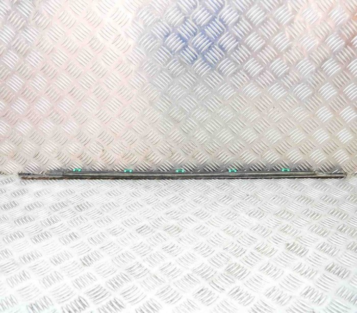 Chedar geam ușă dreapta spate HYUNDAI i30 GD 2015