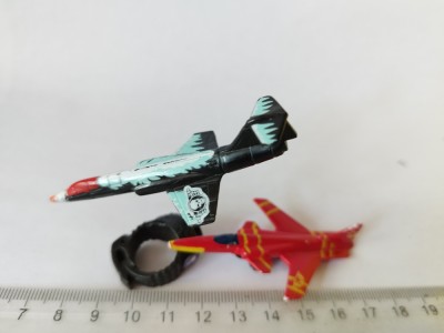 bnk jc Matchbox - lot 2 avioane mici pentru inel foto