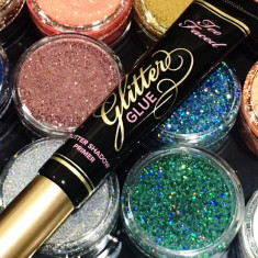 Adeziv glitter si pigmenti Too Faced Glitter Glue Primer foto