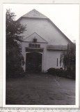 Bnk foto Hanu Ancutei - 1973, Alb-Negru, Romania de la 1950, Cladiri