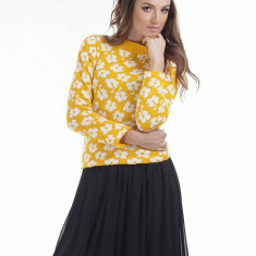 Pulover tricotat galben cu model floral si maneci lungi