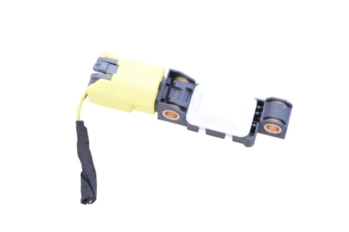 Senzor de impact st&acirc;nga față PORSCHE CAYENNE 9PA 2007 OEM: 4B0959643E 26245441
