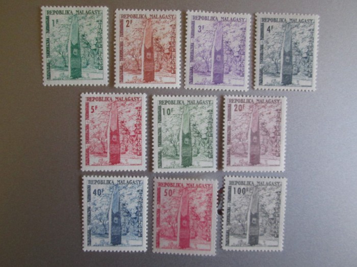 MADAGASCAR SERIE MNH/MH=109