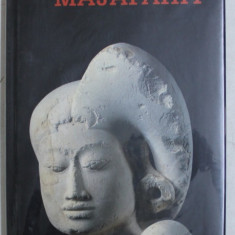 MAJAPAHIT , preface par JEAN BOISSELIER , photographes JEAN - YVES DUBOIS , 1990