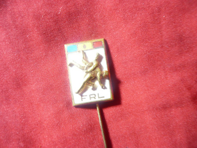 Insigna FRL Federatia Romana de Lupte, metal si email , h=2cm foto