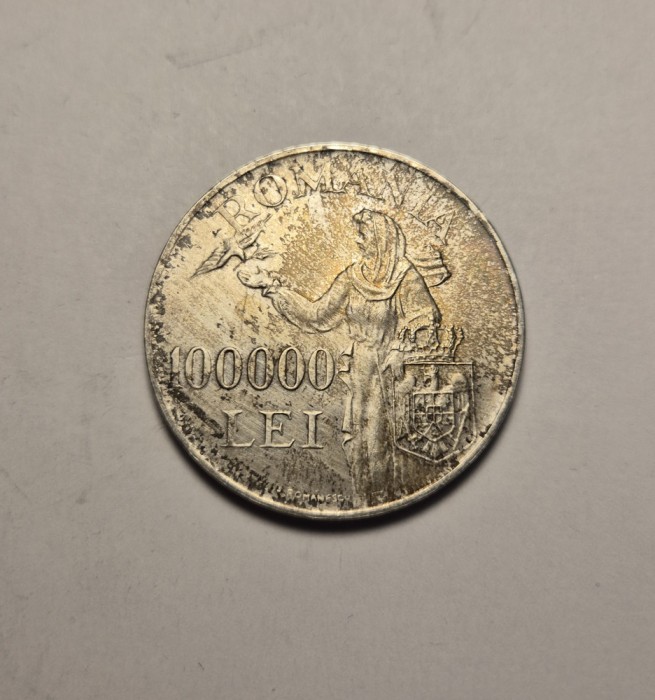 100000 lei 1946 UNC Patina