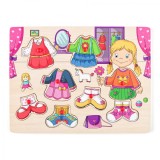 Puzzle Cu Butoni- Imbracamintea Carolinei