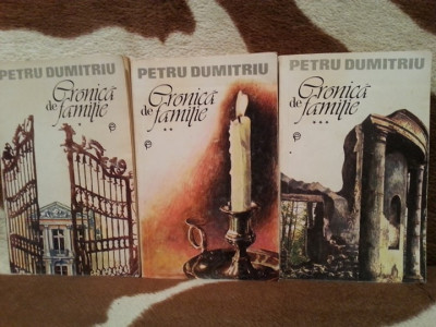 CRONICA DE FAMILIE-PETRU DUMITRIU (3 VOL) foto