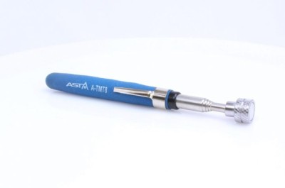 Magnet telescopic recuperat piese 3.65kg foto