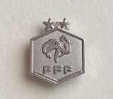 QW9 N8 76 - insigna - tematica sport - fotbal - Federatia de fotbal din Franta
