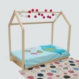 Cumpara ieftin Pat Casuta Copii U-Grow Natur, 140x70 cm, Lemn Pin, Somiera Inclusa, +2 Ani