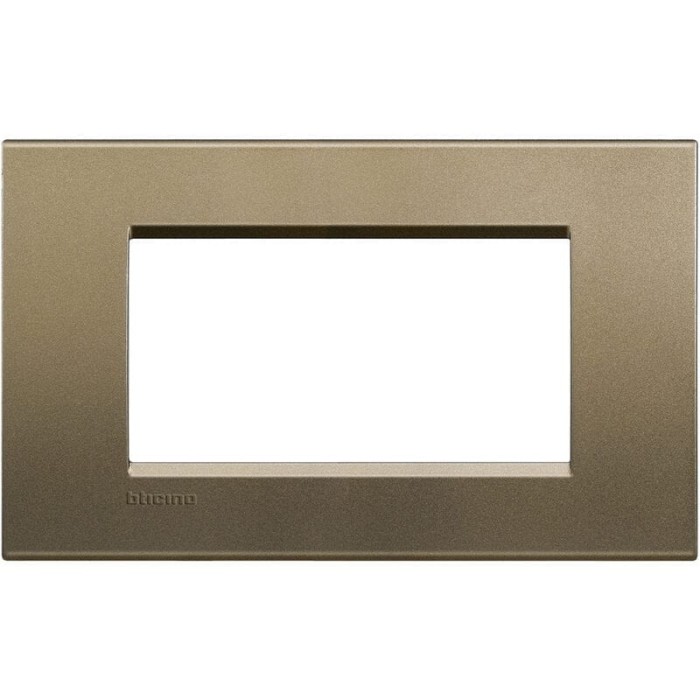 Rama Ornament 4M metal Living Light Bticino Square LNA4804SQ