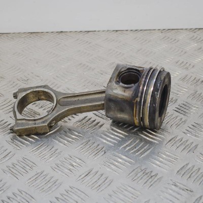 Piston BMW 1 E87 2008 OEM: 7807345 2913703 foto