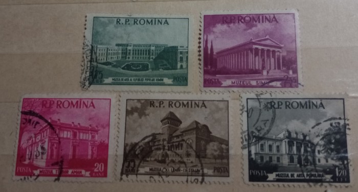 Romania 1955 Lp 388 Muzee din București ,Arhitectura clădiri serie stampilat