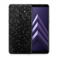 Skin Samsung Galaxy A8 Plus (set 2 folii) HONEYCOMB foto