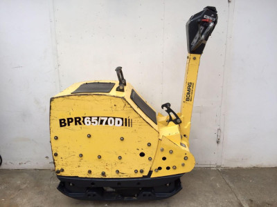 Placa Compactoare Reversibilă Bomag BPR 65/70 de 575 Kg foto