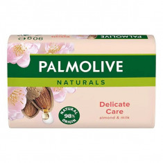 Sapun solid, Palmolive, Delicate Care Almond & Milk, 90 g