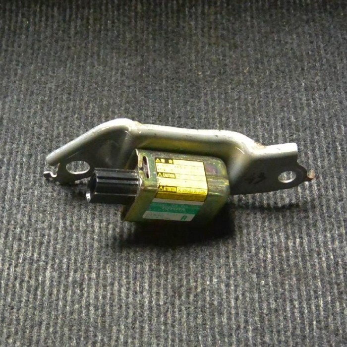 LEXUS RX _U3_ 2007 OEM: 89833-48010187900-0730 SKU: 1946723