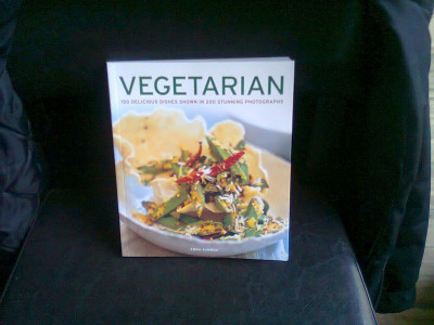 VEGETARIAN - EMMA SUMMER foto