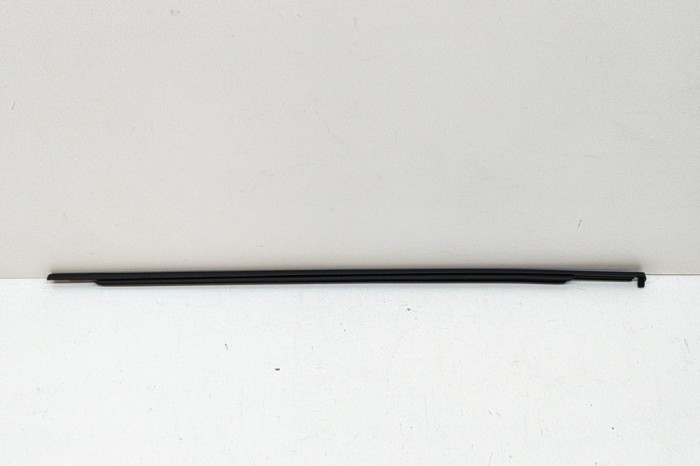Chedar geam ușă st&acirc;nga față SEAT ATECA KH7 2018 OEM: 575837477D,575837477D5AP | 27395845