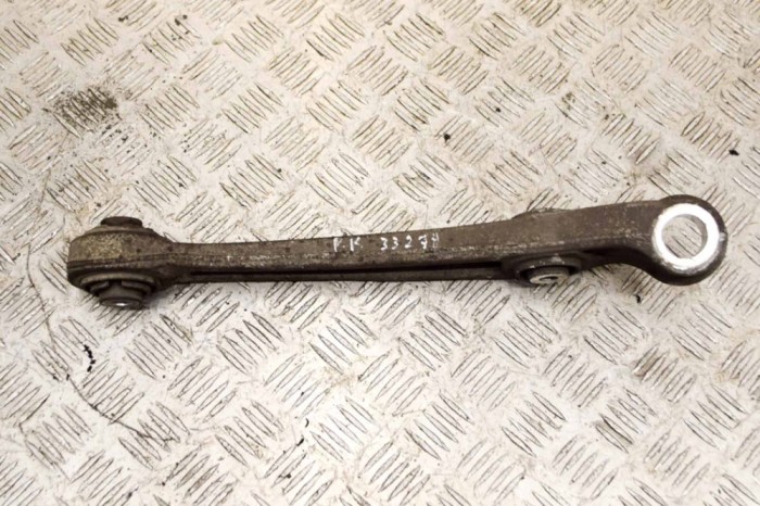 Braț inferior st&acirc;nga față AUDI A6 4G2, C7, 4GC 2013 OEM: 8K0407155C | 13906242