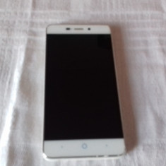 ZTE BLADE A452