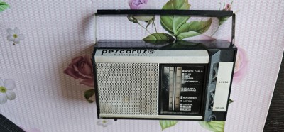 RADIO PESCARUS S 6 TRANZISTOARE , CITITI DESCRIEREA . foto