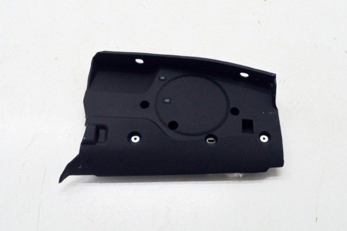 Ornament inferior planșa de bord MASERATI QUATTROPORTE VI 2014 OEM: 05108294AA-1,700192200 12210849