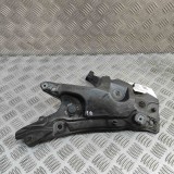Suport aripa dreapta față VOLVO V60 II 225, 227 2019 OEM: 31468232 30832100