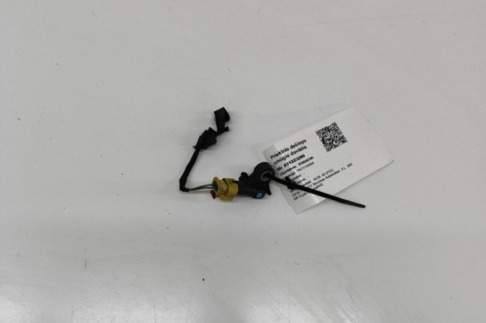Senzor de impact dreapta față AUDI A5 F53 2017 OEM: 4M0959651 31223290