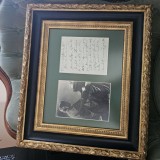 Scrisoare OLOGRAFA GEORGE ENESCU + fotografie de epoca a maestrului , rama de lux