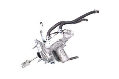 Cilindru de fr&amp;acirc;nă LEXUS RX _L2_ 2020 OEM: 138110-10610 13618814 foto