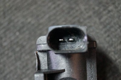 Supapa solenoid VW PASSAT Variant B8 3G5 2015 OEM: 1K0906627 | 1991021 foto