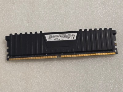 Memorie Corsair Vengeance LPX 16GB, DDR4, 3000 MHz, CL15, 1.35V, XMP 2.0, Negru foto