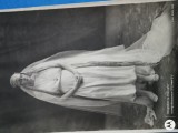 distinsa doamna in tinuta alba , fotografie de epoca , anii 1900 ,REGALITATE ROMANIA , tip carte postala