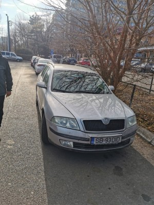 V&amp;acirc;nzări auto foto