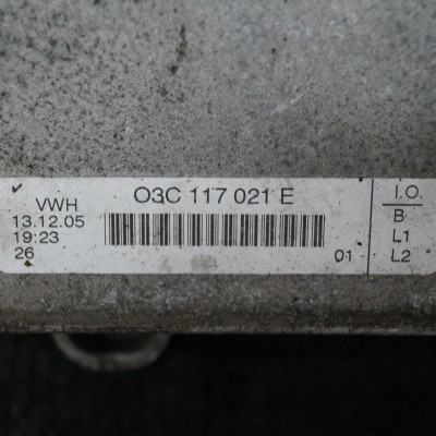 Răcitor de ulei SKODA OCTAVIAII 1Z3 2008 OEM: 03C117021E | 1804327 foto