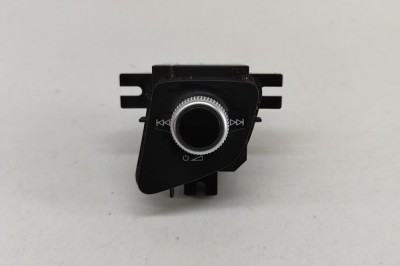 Buton player muzical AUDI Q7 4M 2019 OEM: 4M1919616B 27571514 foto