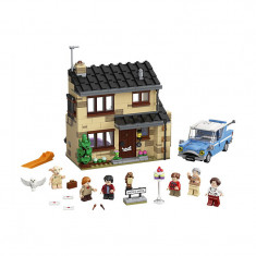 Set constructie Lego Harry Potter Hogwarts Privet Drive, plastic, figurine incluse, 8 ani+