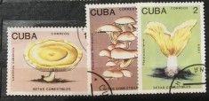 (STR3) Timbre serii Straine Cuba flora Ciuperci