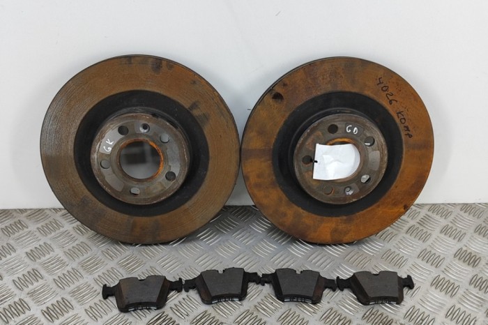 Set disc de fr&acirc;nă spate VOLVO XC60 II 246 2022 OEM: 31471816,32379535 26764517
