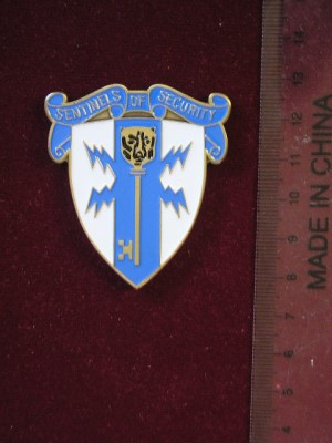 QW1 7 - Efigie - tematica militara - Santinelele securitatii - America foto