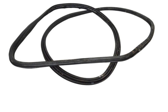 Garnitura ușă dreapta față FORD TRANSIT Furgon 2020 23421664