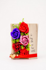 Carte cu aranjament floral, trandafiri de sapun, personalizata, cadou nasi, multicolor &amp;amp;#8211; OMIS001 foto