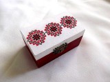 cutie cu motiv traditional 33273