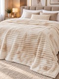 Cumpara ieftin Patura Cocolino Vanilla 200x230 cm , Moale, Calduroasa E i Antialergica