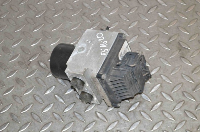 Pompa ABS VW PASSAT CC 357 2010 OEM: Coupe | 13132784