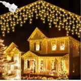 Instalatie LED Craciun 25m x 1m, Franjuri, 640 LED-uri Alb Cald, 8 Moduri, Alimentare 220V, Interconectabila , Ghirlanda Turturi Exterior Interior Fes