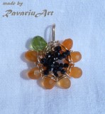 B17. Pandantiv Floarea soarelui din Goldfilled, peridot, carneol și spinel, RavariuArt