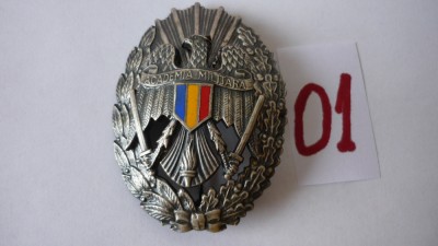 ACADEMIA MILITARA (01) Nr. INSIGNA 7186 foto